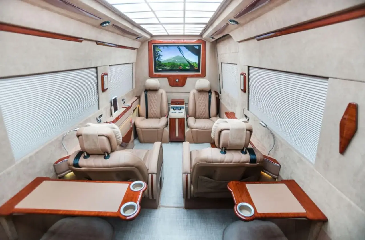 Ertex Sprinter Jet Van iç tasarımı