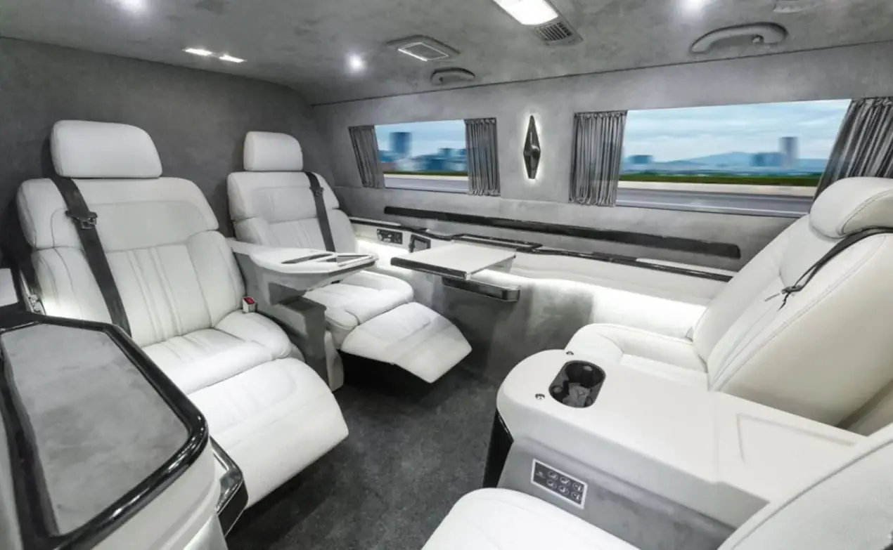 Ertex tasarımı VIP Volkswagen Caravelle iç mekânı